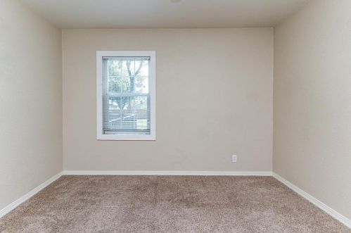 1210 Gilpin Ave, Dallas TX  75211-6019 exterior