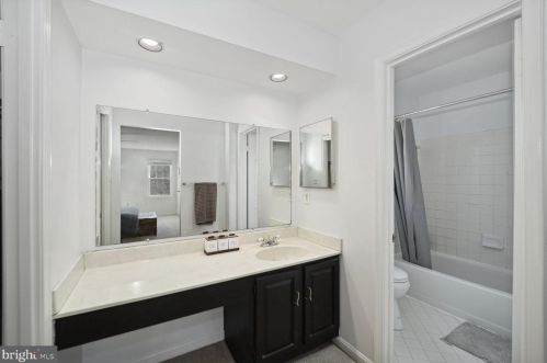 2603 Belle Crest Ln, Silver Spring MD  20906-3173 exterior