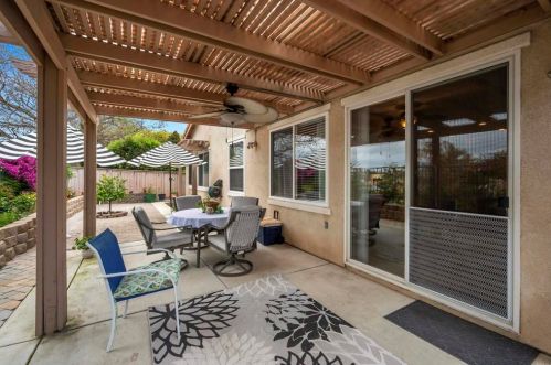 1363 Stanislaus Dr, Chula Vista CA  91913-1403 exterior