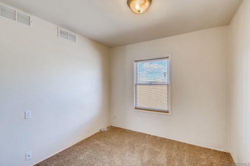 81 Oaklawn Ave, Chula Vista CA  91910-1330 exterior