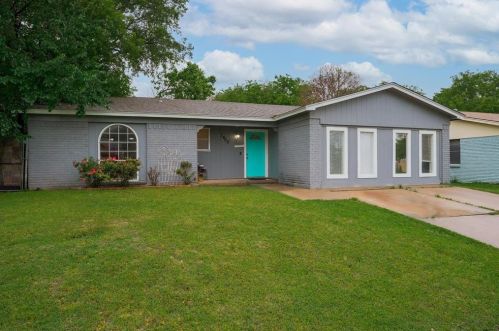 7400 Darien St, Fort Worth, TX 76140-2414