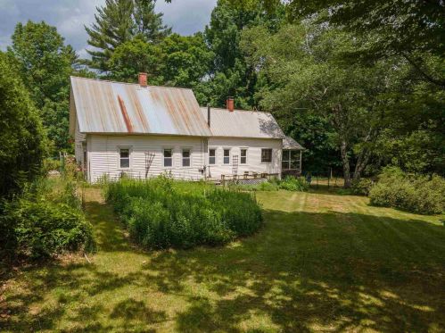 683 Dundee Rd, Jackson, NH 03846-4415