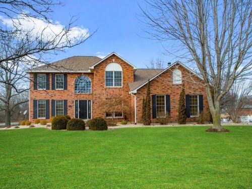 3 Melbourne Ct, Columbia, IL 62236-2705