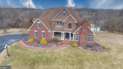 331 Writt Rd, Shepherdstown, WV 25443-3650