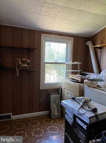 1032 Fillmore St, Philadelphia PA  19124-2905 exterior