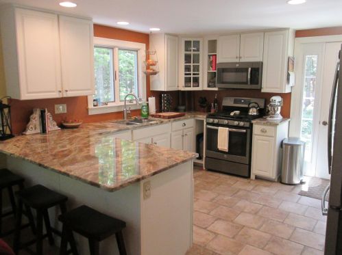 43 Hallwood Dr, Keene, NH 03431-8114