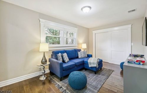 30 Highland Ave, Maplewood NJ  07040-1844 exterior