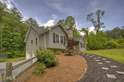 1033 New Liberty Rd, Ellijay, GA 30536-4826