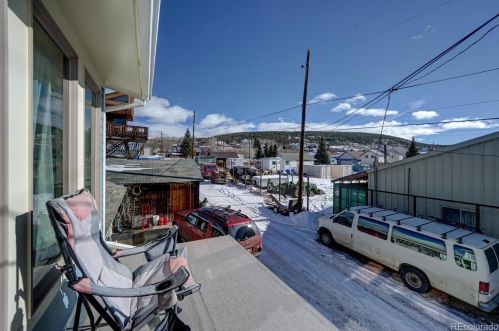 308 Poplar St, Leadville CO 80461-3350 exterior
