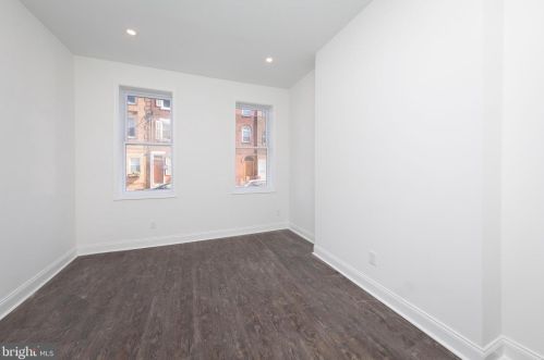 1220 13th St, Philadelphia PA 19147-4528 exterior