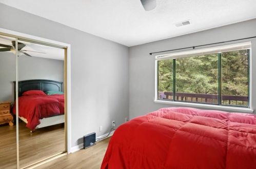 36 Finch Trl, Atlanta GA  30308-2419 exterior