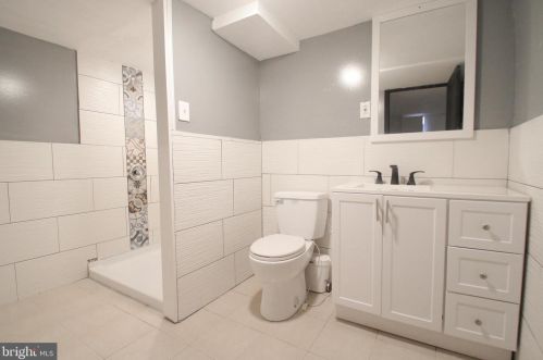 1144 22nd St, Philadelphia PA 19146-4235 exterior