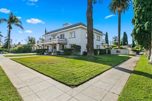 3594 Larchwood Pl, Riverside, CA 92506-1236