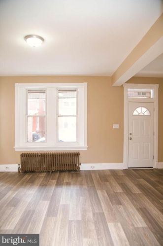 2219 Penn St, Harrisburg, PA 17110-1044
