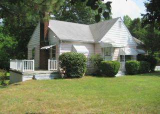 500 South Rd, High Point NC  27262-8103 exterior