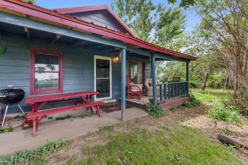 10280 120th Ave, Henderson, CO 80640-9746