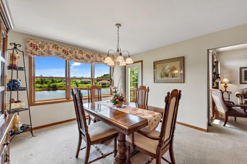 831 Shannon Dr, Crown Point IN  46307-8999 exterior