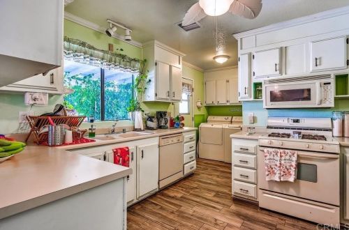 33389 Mill Pond Dr, Wildomar, CA 92595-8181