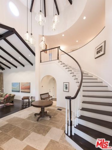 1709 Georgina Ave, Santa Monica, CA 90402-2401