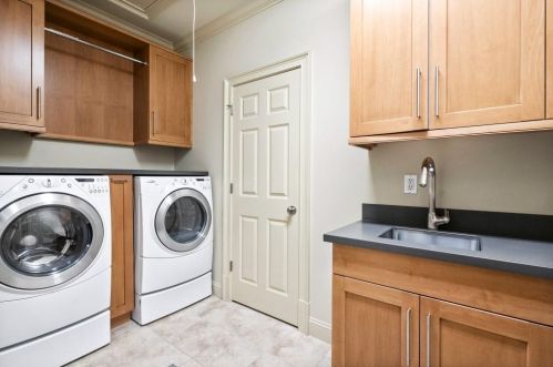 1116 Berkshire Rd, Atlanta GA  30306-3002 exterior