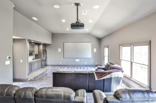 360 Cameron Ridge Dr, Atlanta GA  30328-4710 exterior