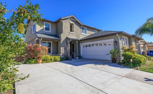 2573 Mountainside Dr, Los Banos, CA 93635-8826
