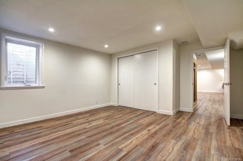 5031 Chester St, Englewood CO 80111-1330 exterior