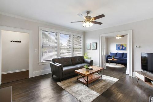 1748 Marietta Rd, Atlanta GA  30318-2767 exterior