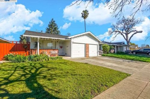 1344 Darryl Dr, San Jose, CA 95130-1310