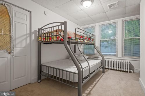 445 Duke St, Lancaster PA  17602-4205 exterior
