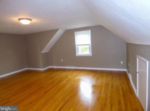 2390 Grandview Rd, York PA  17403-5109 exterior