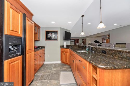 7 Farmstead Pl, Middletown MD  21769-7742 exterior