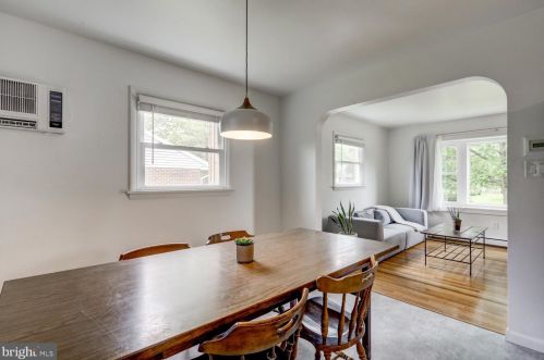 1651 Sunset Ave, Lancaster PA  17601-4355 exterior