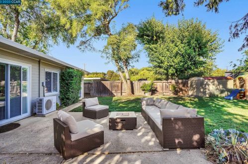 3104 San Ramon Rd, Concord CA  94519-2227 exterior