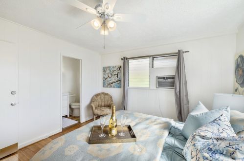 1441 Ainapua St, Honolulu HI  96819-1624 exterior