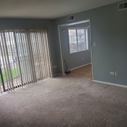 7315 Tiffany Dr, Orland Park, IL 60462-5256