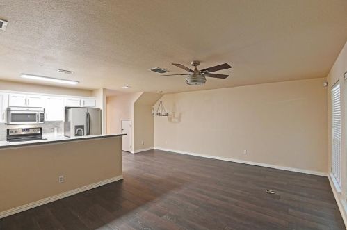 5828 Giddyup Ln, Fort Worth TX  76179-7355 exterior