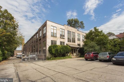 5225 Greene St, Philadelphia, PA 19144-2927