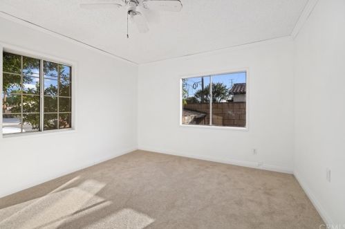 527 North St, Anaheim CA  92805-1932 exterior