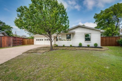 11255 Carissa Cir, Dallas TX  75218-1311 exterior