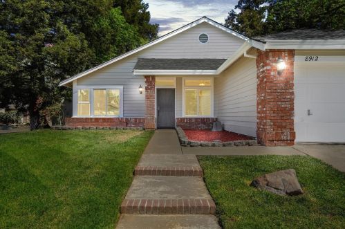 8912 Laguna Place Way, Elk Grove, CA 95758-5346