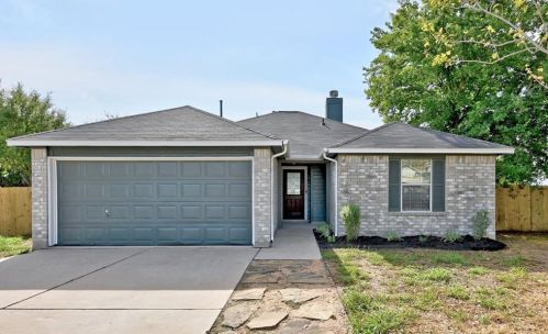 173 Granite Shoals Dr, Uhland, TX 78640-5210