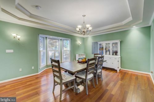 4933 Aspen St, Shady Side MD  20764-9667 exterior