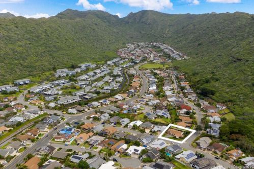 1015 Wainiha St, Honolulu HI  96825-2725 exterior