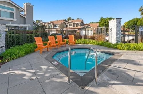 2196 Evergreen Dr, Tustin, CA 92782-8361