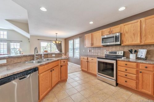 7870 Quatar Ct, Aurora CO 80015-5015 exterior