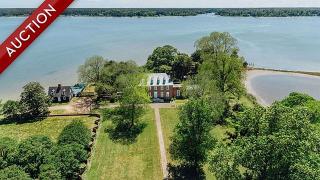 1599 Chapel Neck Rd, North, VA 23128