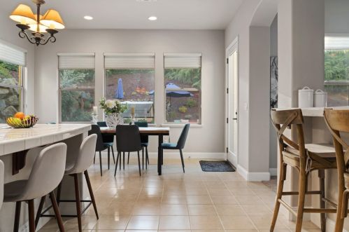2017 Medici Way, Folsom CA  95762-4154 exterior