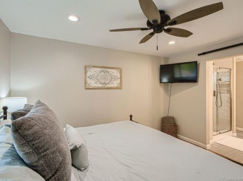 3174 Radcliff Dr, Englewood CO 80110-5337 exterior