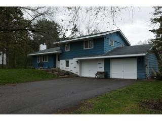 5033 Crown St, Hopkins, MN 55345-4830